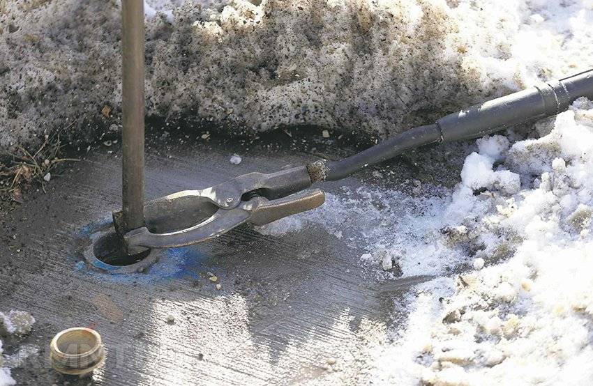 Разморозка трубы отвода воды септика в Шишкином Лесу